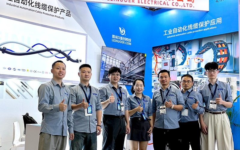 浙江雷諾爾電氣參展工博會圓滿成功,工業(yè)線纜連接保護方案收獲關注與認可